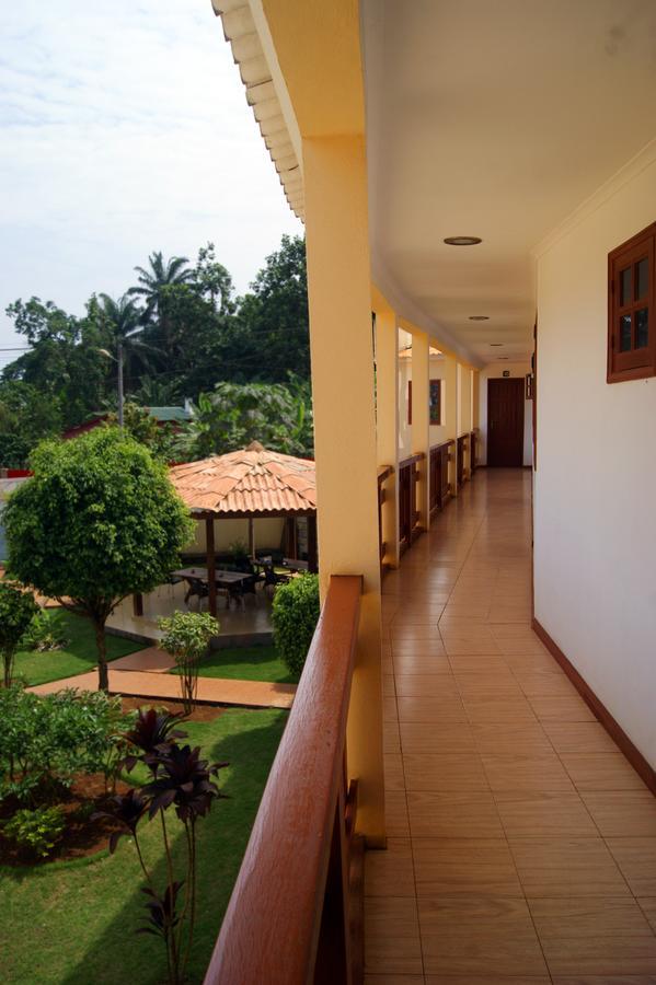 Sao Pedro Guesthouse Сан-Томе Екстер'єр фото